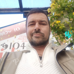 Guntis haker, 36