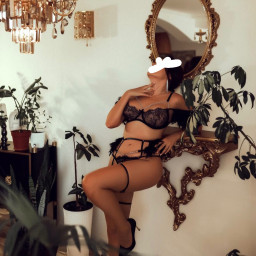 Irina, 33