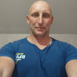 Roman, 38