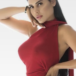 Susi, 28