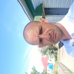 Слава, 42