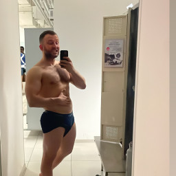 Pedro, 40