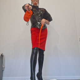 MISTRESS JULIA, 35