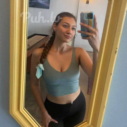Lauriane, 28