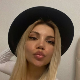 Lena, 26