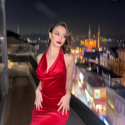 Lovely, 30