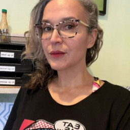 Maria Rose, 50