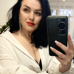 Anastasia, 38