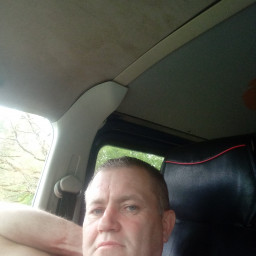 Andrej, 45