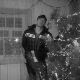 Денис, 30