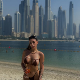Jessica, 23