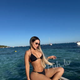 Yesica, 29