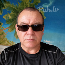 Виктор