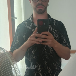 Angelo, 28